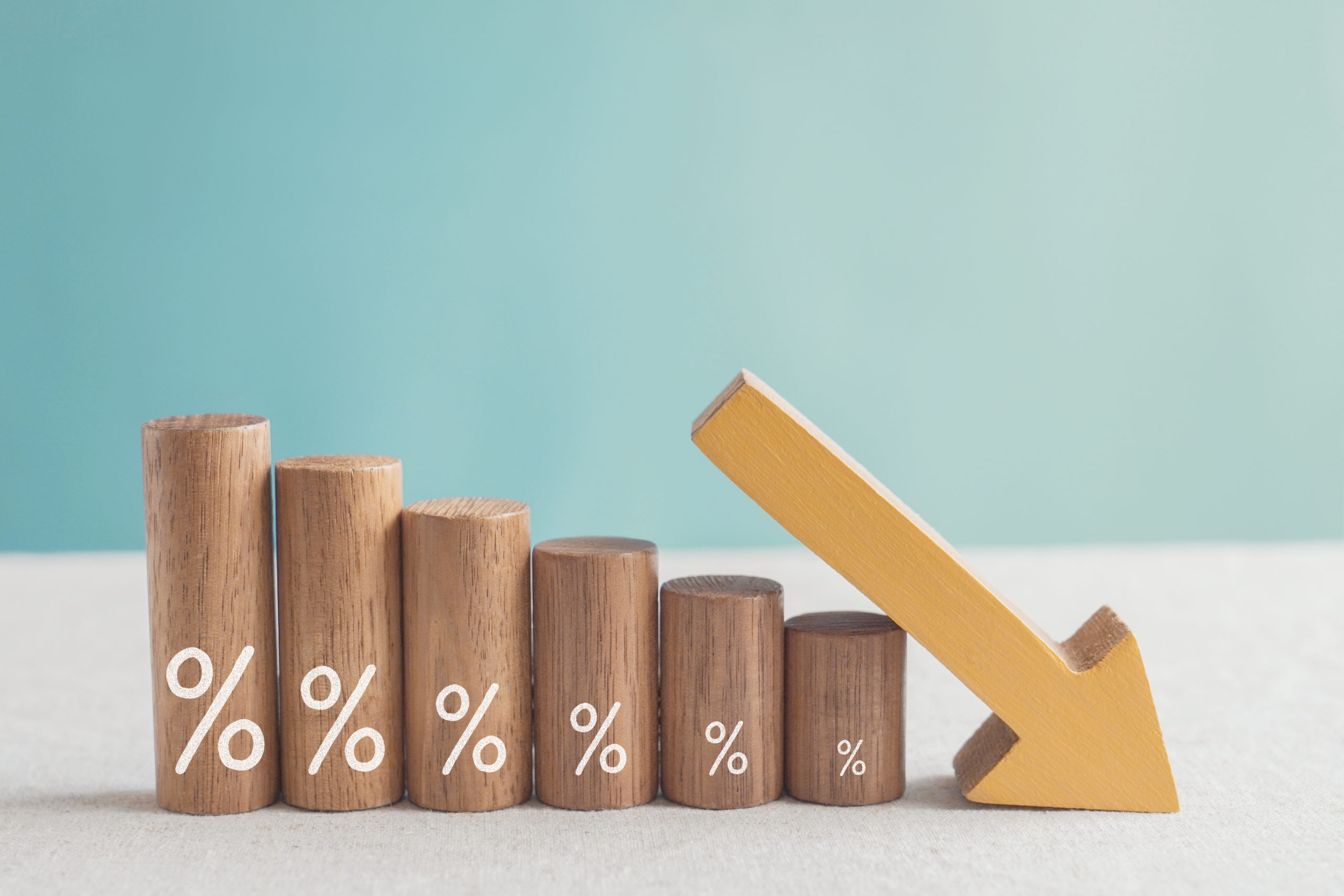 How to Take Advantage of Lower Student Loan Interest Rates